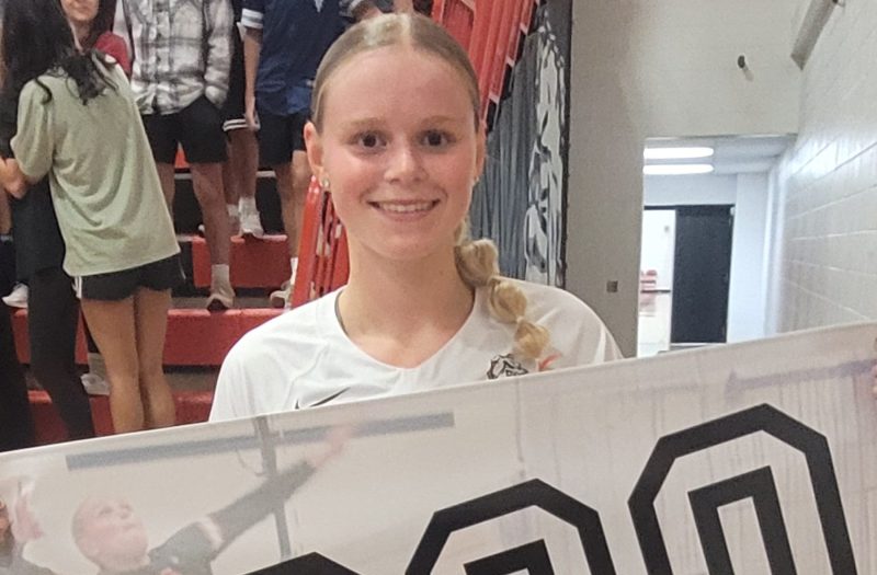 Hanging And Banging: 2027 Dual-Threat Hitters