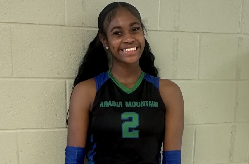 Night of Big Hits and Quiet Potential in Region 4 Volleyball