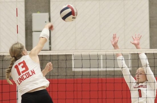 Lincoln High Tournament: Impressive Pins