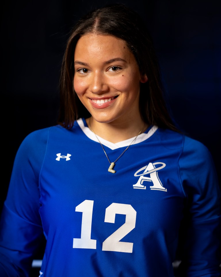 Lauren Henneberry