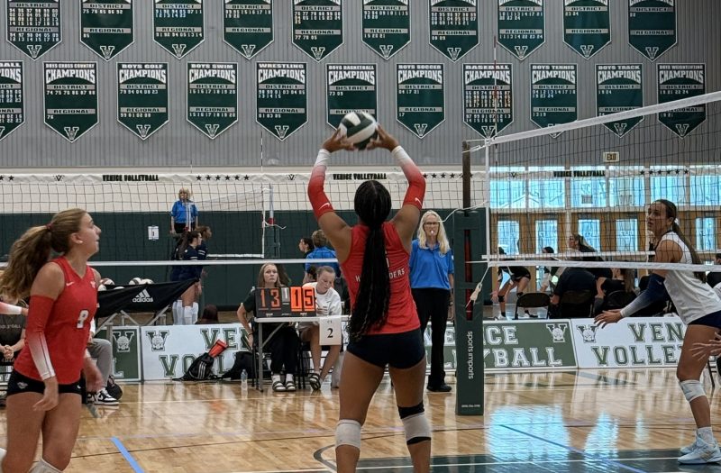 Setters and Right Sides Shine at Battle at the Beach