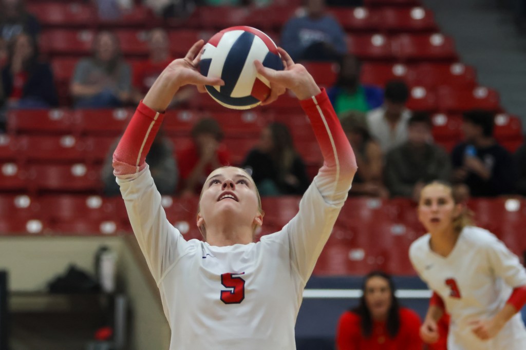 Texas HS Playoffs: Dawson vs. Travis &amp;#8211; Photos