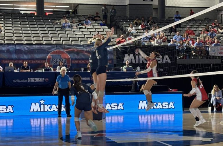 Class 4 Semifinals: St. Pius and St. Michael Battle to the Finals