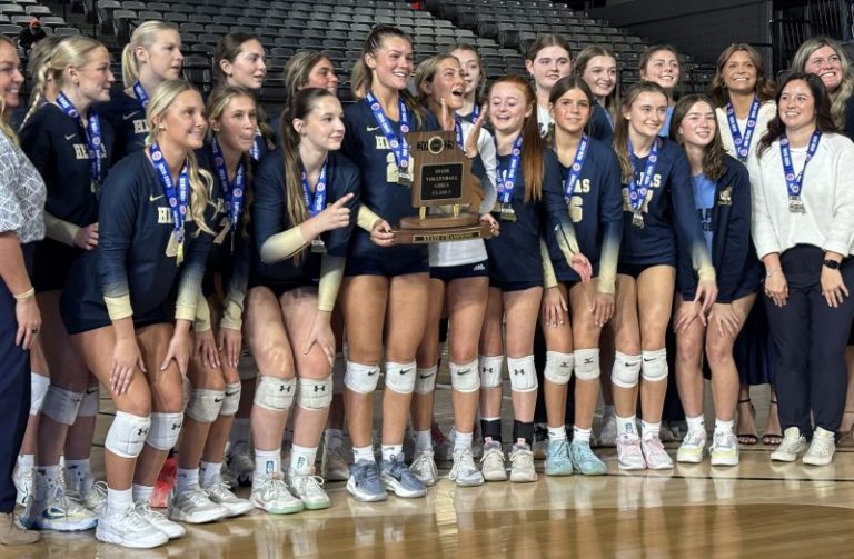 Class 3 Recap: Oak Grove Takes Third, Helias  Champions