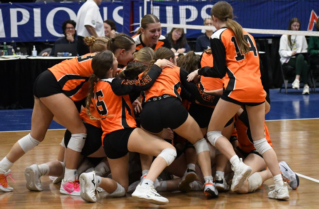 D3 Semifinals Recap: Kingsley, Kalamazoo Christian Advance