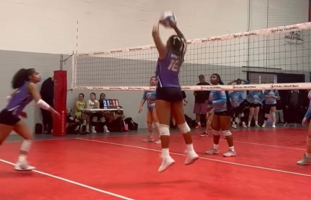 Savvy Setters and Backrow Bosses Shine at Icebreaker Classic