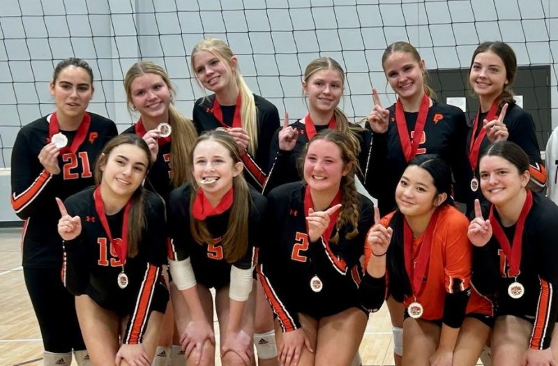 15s Making Waves at Jingle Bell Jam