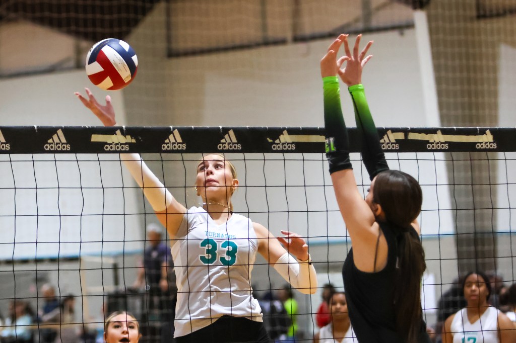 H-Town Showdown 16s Division Middles Who Stepped Up at the Net