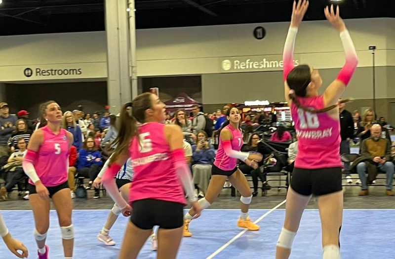 Middles with Big Presence – Controlling the Net