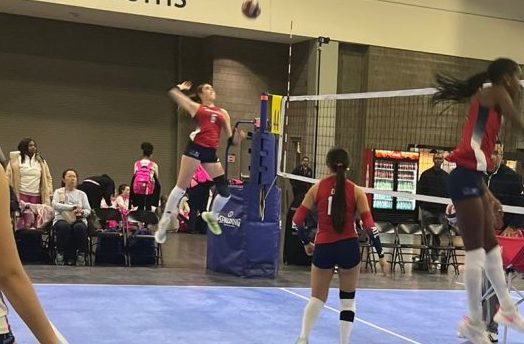 Sunshine Classic Live: 17 Open Front Row Setting the Tone