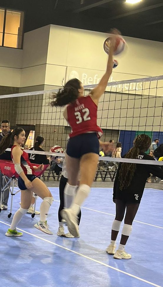 Outside Hitters Bringing Consistency and Pressure to the Pins