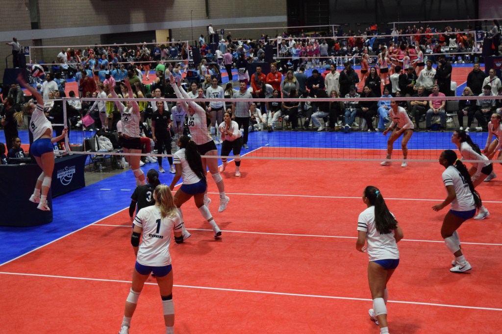 Three Set Thriller in 17’s Power Pool Day 1 at Triple Crown NIT