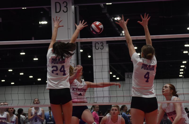 17s Bring Fierce Competition to the Badger Region Championships