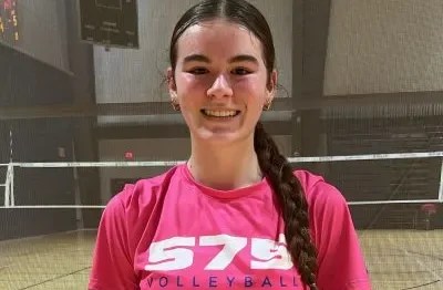 Middles Controlling the Net at Sunshine Qualifier