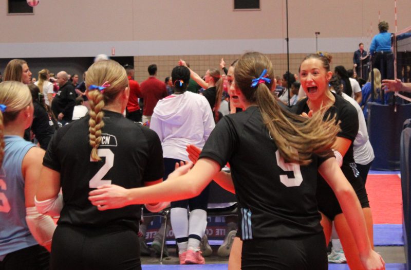 Nebraska Teams Hunting Gold in Mid-March Qualifier Tour