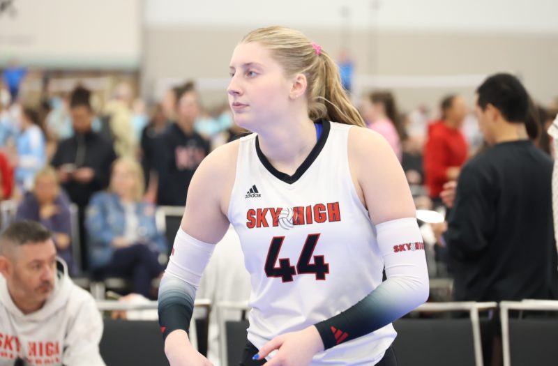Going Gauntlet | Team Profile: Sky High 16 Elite | Prep Dig