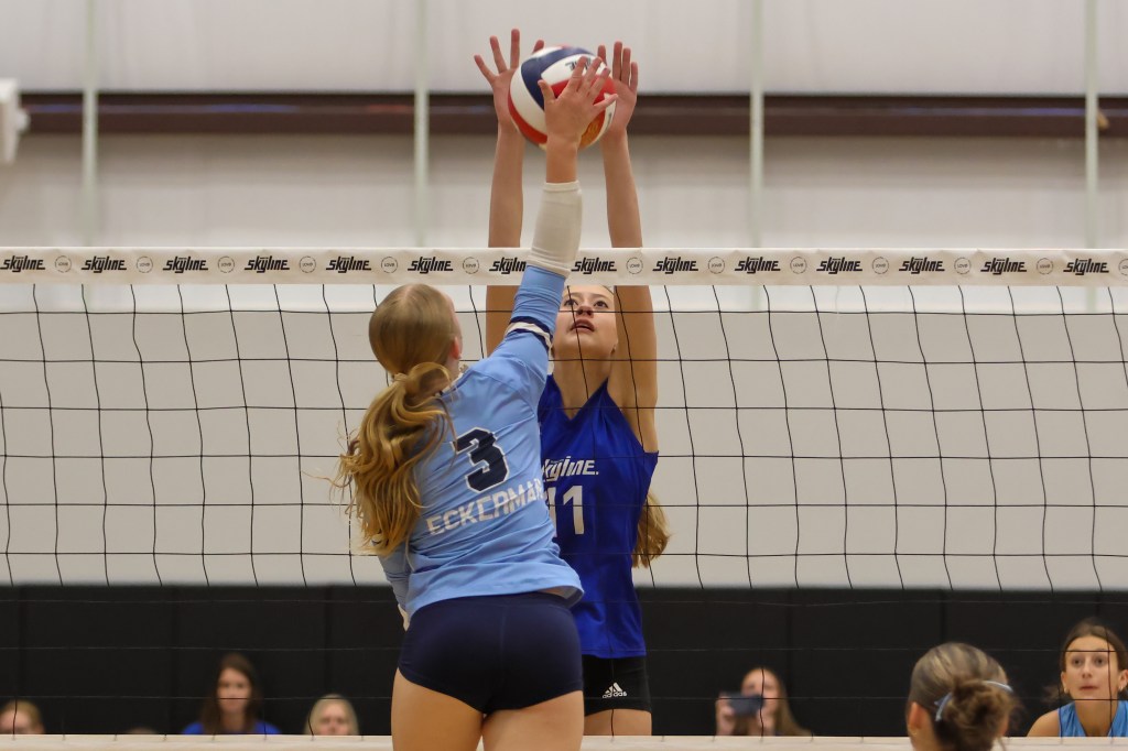 Skyline Classic 12 – 15 Girls Division Photos