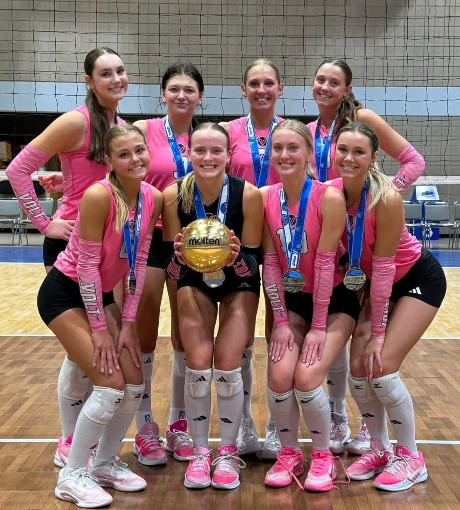 👉Triple Qualified: Volt 16’s Captures Show Me USA Division Title