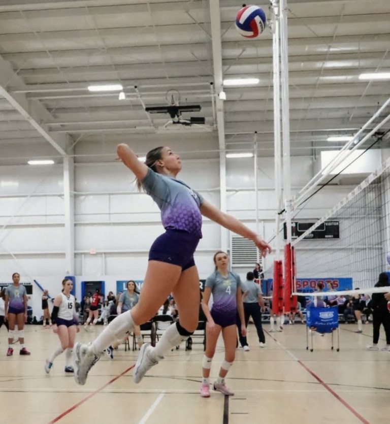 Eight Superstar Standouts at the 501 Volley College Camp