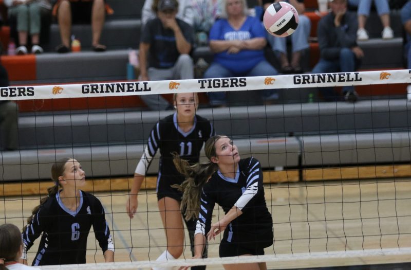 Grinnell Invite: Photo Gallery IV