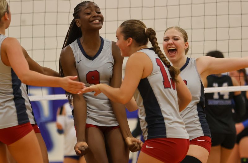 Texas HS: Katy Taylor vs. Tompkins – Photos