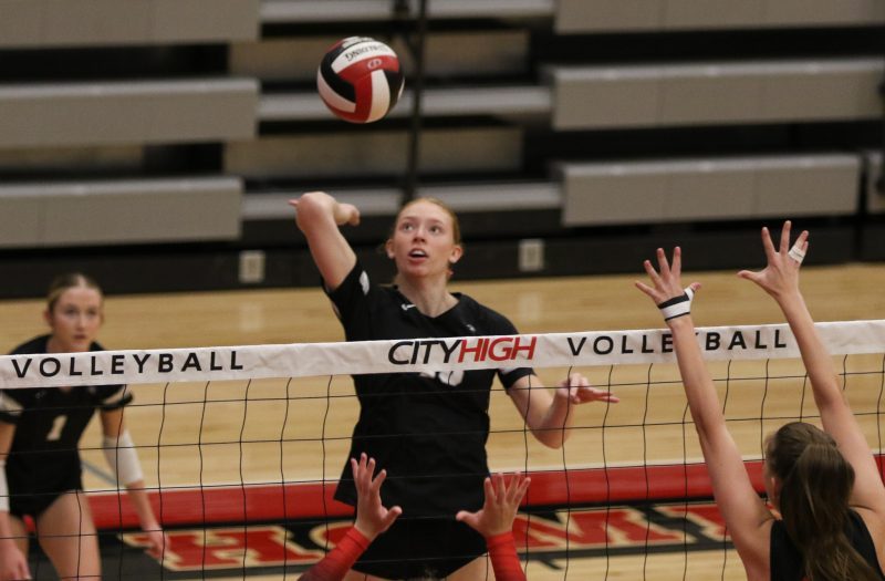 Photo Gallery III: Iowa City High Tournament