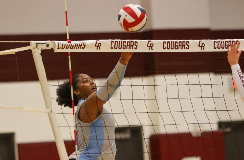 Paetow sweep Cinco Ranch on the road in district play