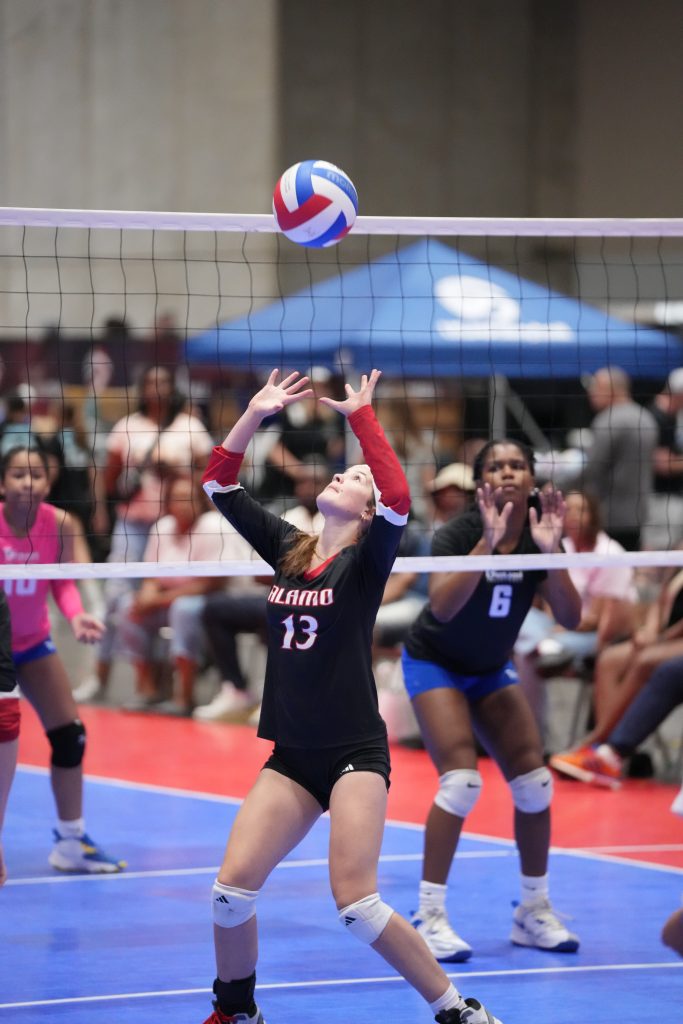 Lourdes (Lola) Garcia