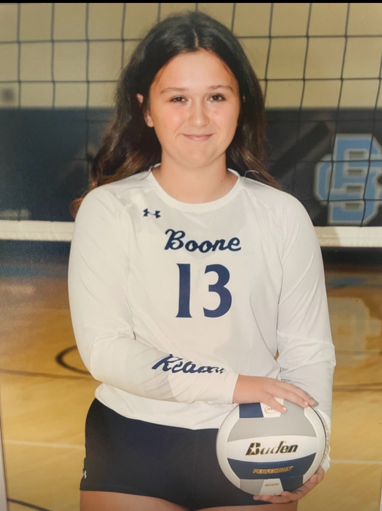 Maddie Yelton