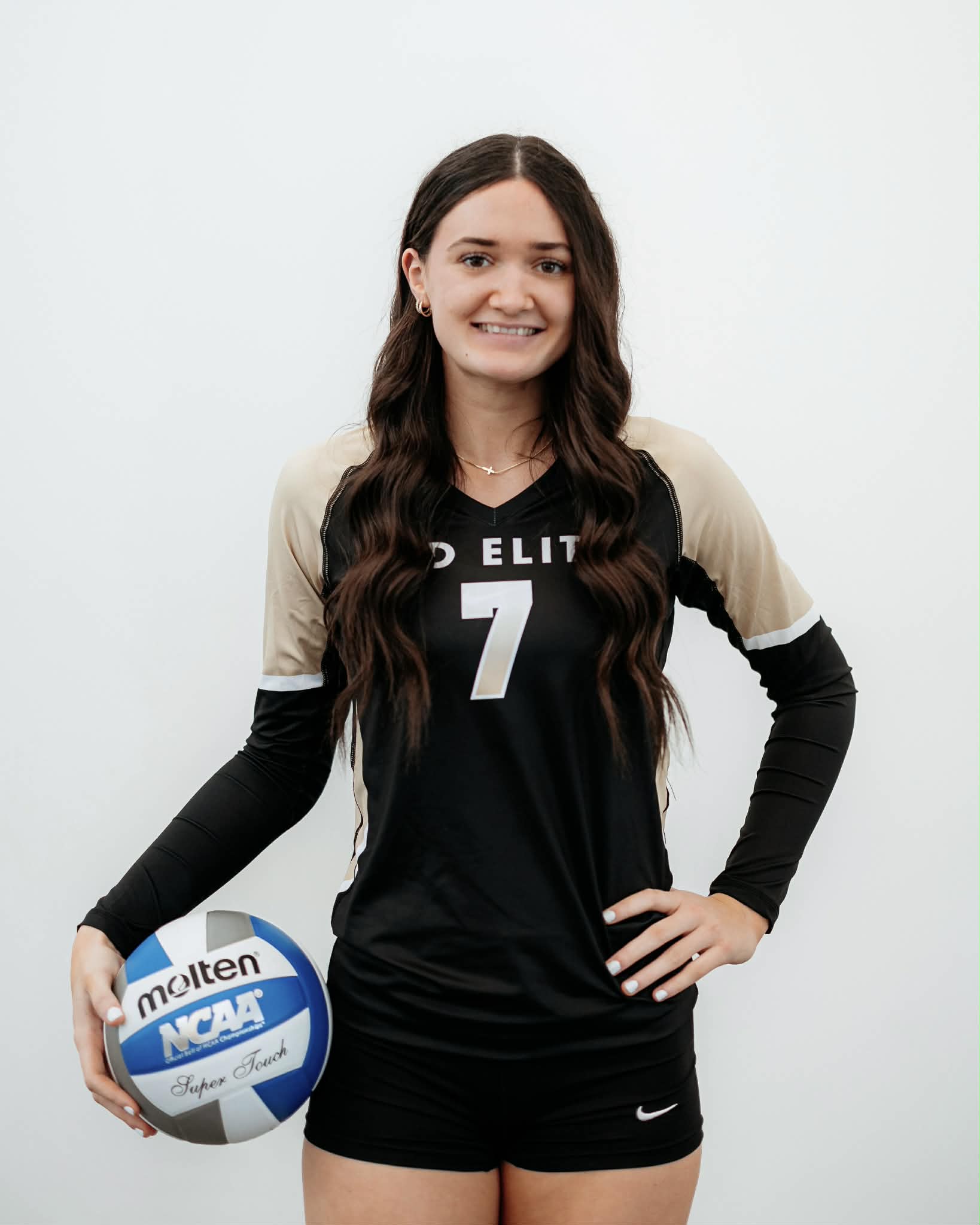 Kaydence White, | Prep Dig